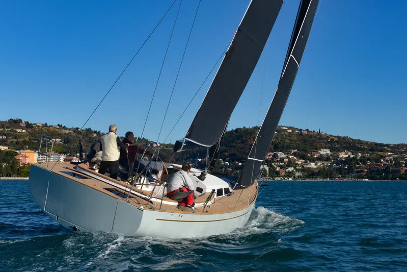 Rapide Yacht Photos Pics 