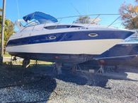 2004 Bayliner 305 Express Cruiser