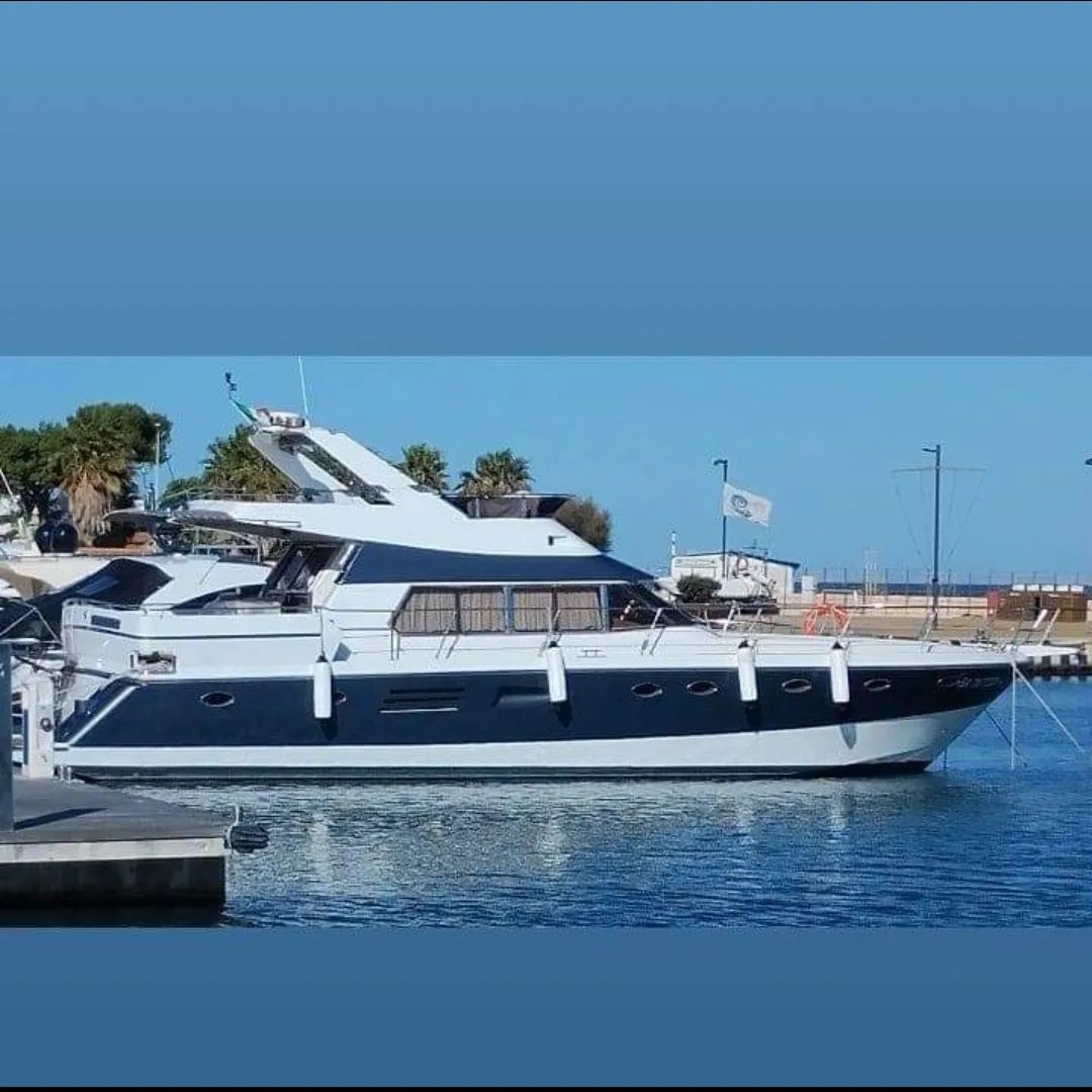 1990 Palmer Johnson 55 fly