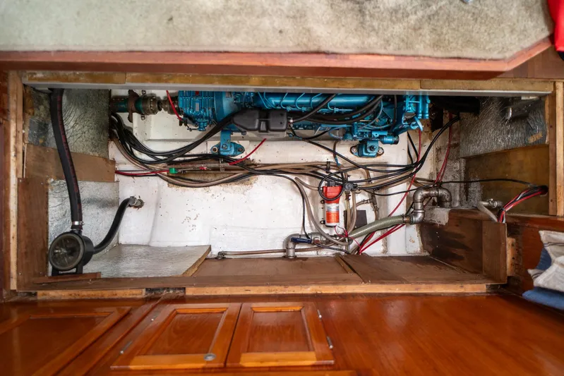 See The World Yacht Photos Pics 