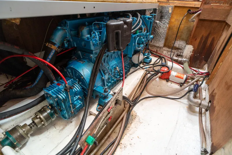 See The World Yacht Photos Pics 