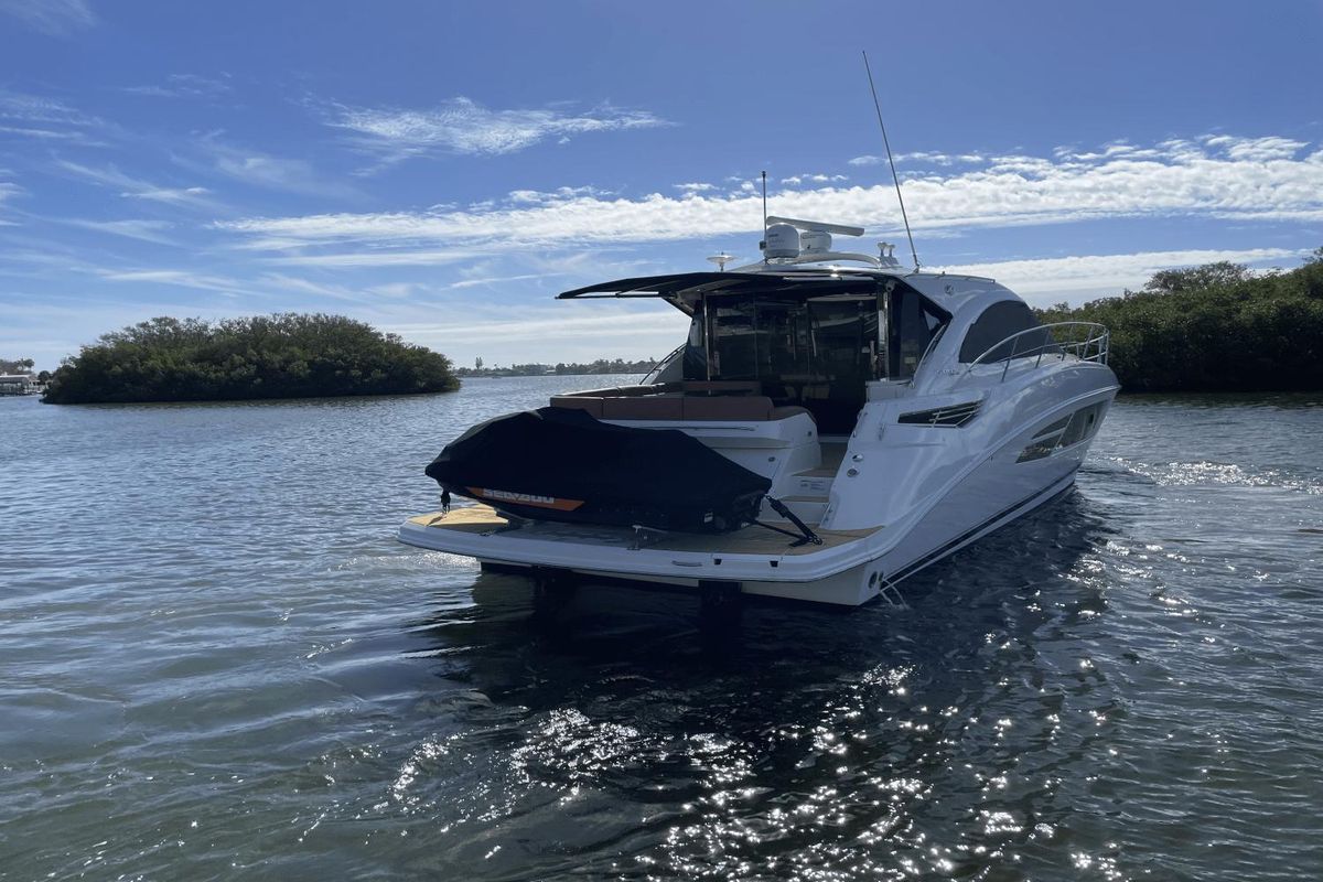 2016 Sea Ray 51 
