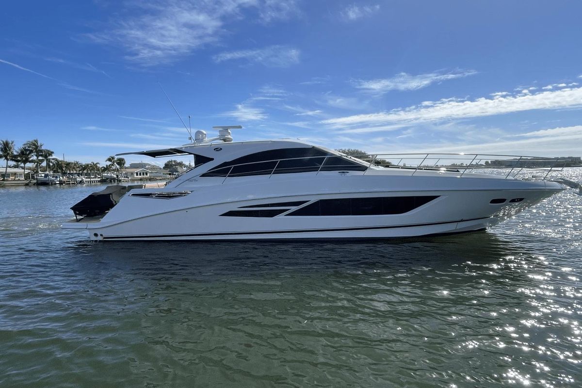 2016 Sea Ray 51 