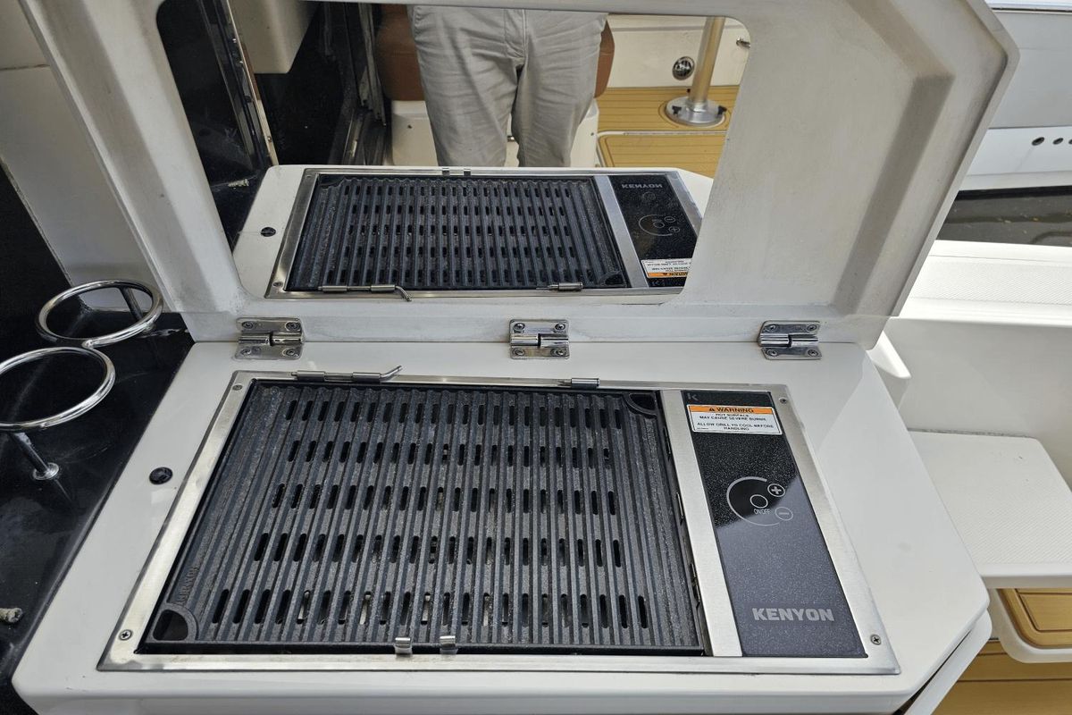 2016 Sea Ray 51 