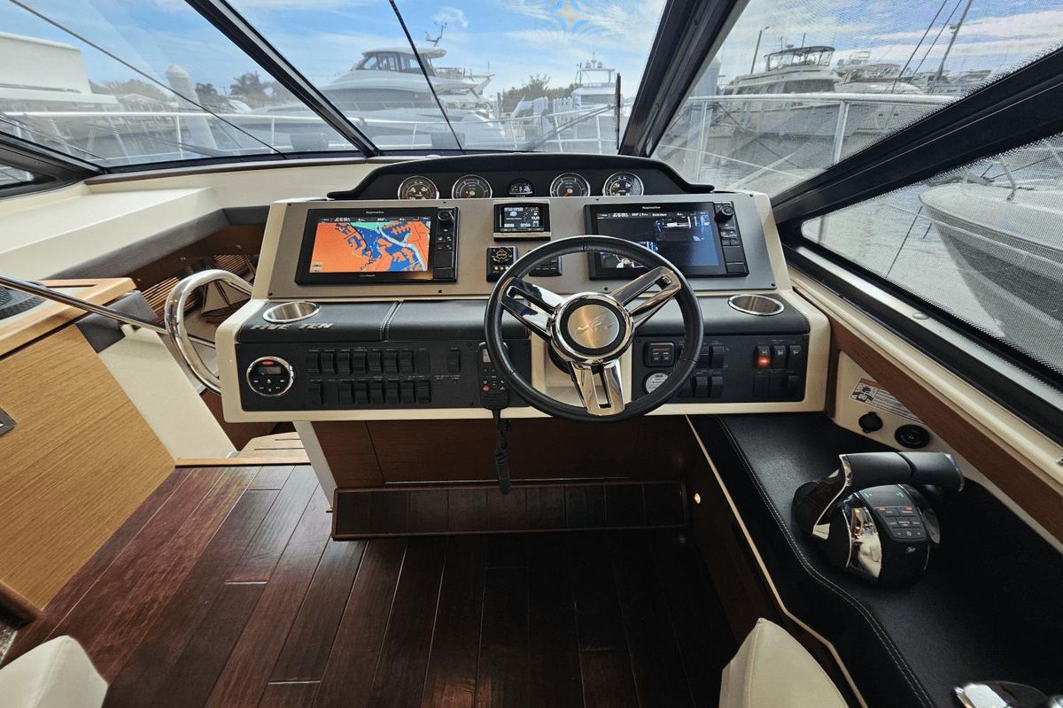 2016 Sea Ray 51 