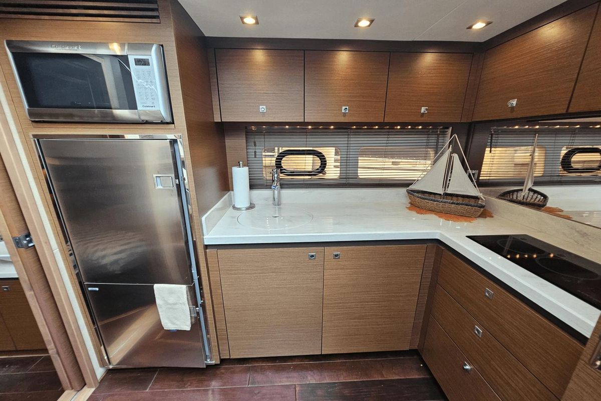 2016 Sea Ray 51 
