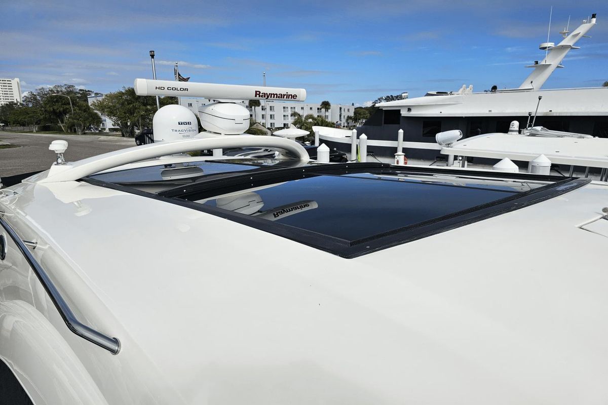 2016 Sea Ray 51 