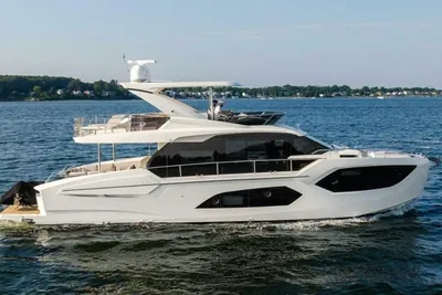 2023 Absolute 60 Fly