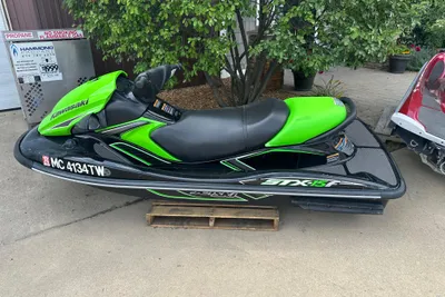 Kawasaki Stx15f