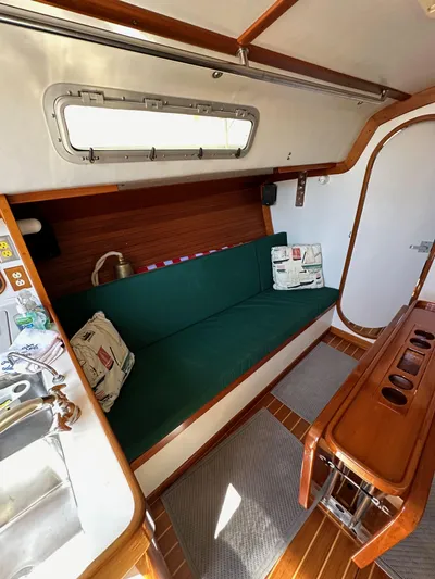 Ma Jolie Yacht Photos Pics 