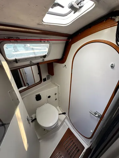 Ma Jolie Yacht Photos Pics 