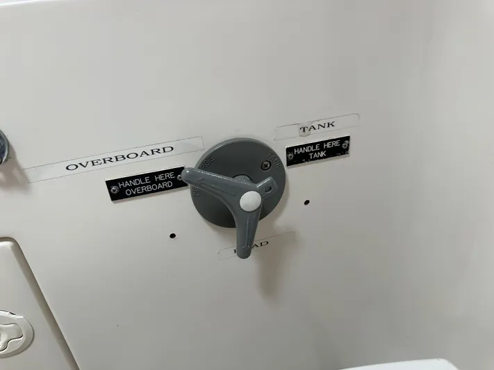 Ma Jolie Yacht Photos Pics 