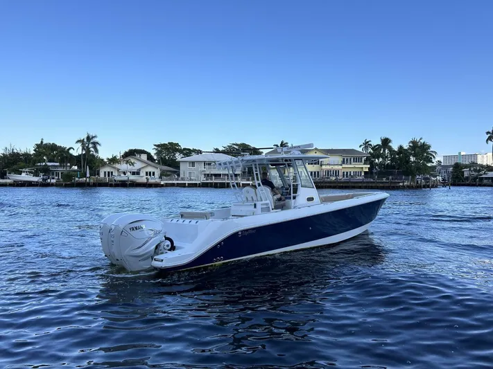 Reel Time Yacht Photos Pics 2022 Edgewater 340cc - Image 2