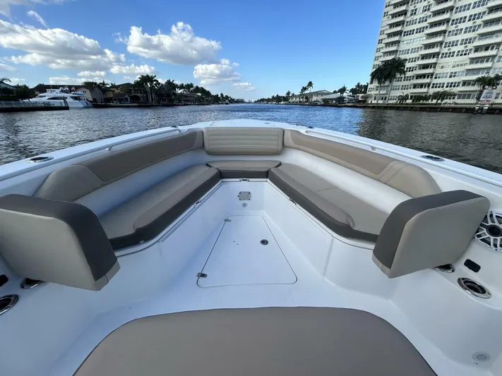 Reel Time Yacht Photos Pics 2022 Edgewater 340cc - Image 24