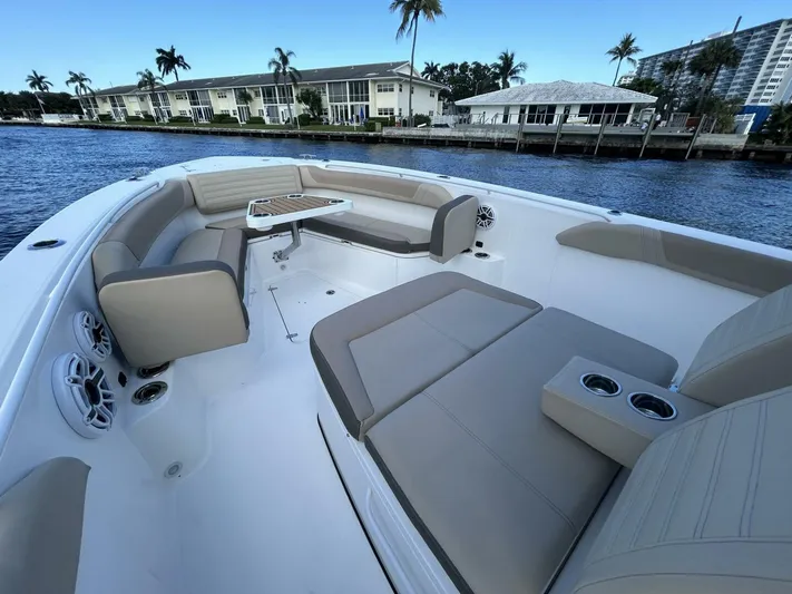 Reel Time Yacht Photos Pics 2022 Edgewater 340cc - Image 28