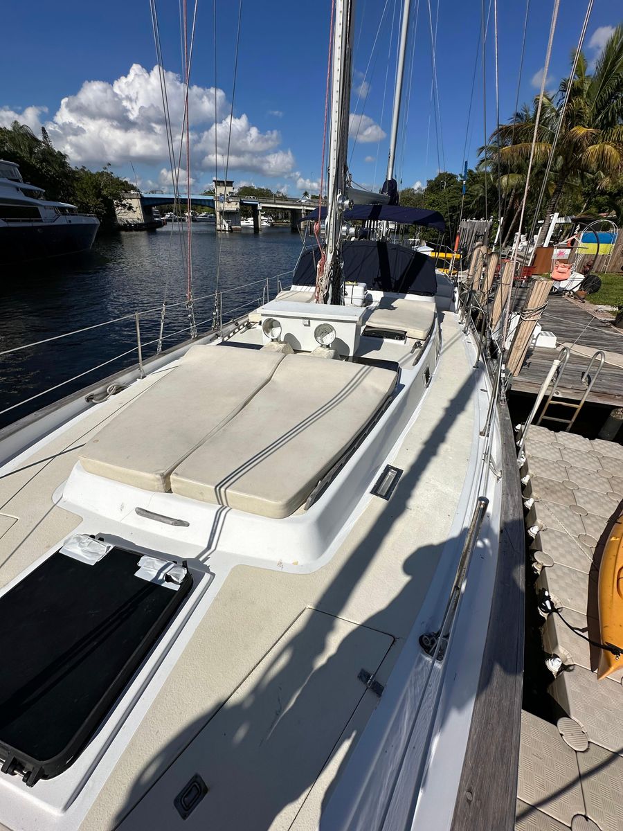 1985 Nautical Development 56 