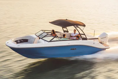 Sea Ray SPX 230 Outboard