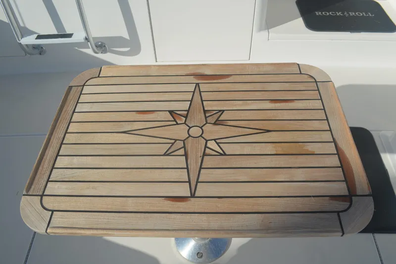 Rock & Roll Yacht Photos Pics Cockpit table - Rocket Launcher base