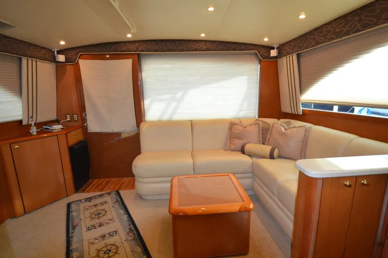 Rock & Roll Yacht Photos Pics Salon aft