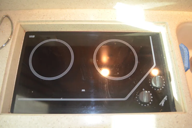 Rock & Roll Yacht Photos Pics Cooktop