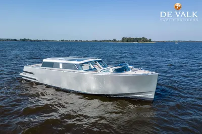 2019 Custom Reliant X40T Limousine Tender Taxiboat