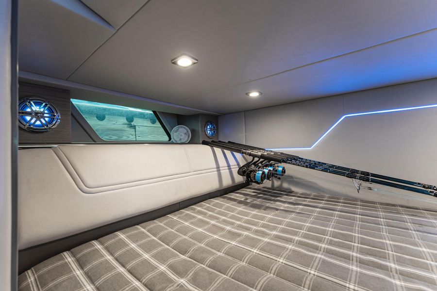 2019 Formula 430 Super Sport Crossover