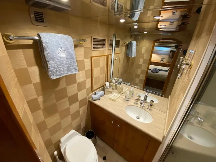 Dream On Yacht Photos Pics 