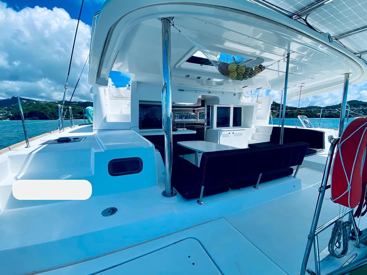 2015 Lagoon 45 