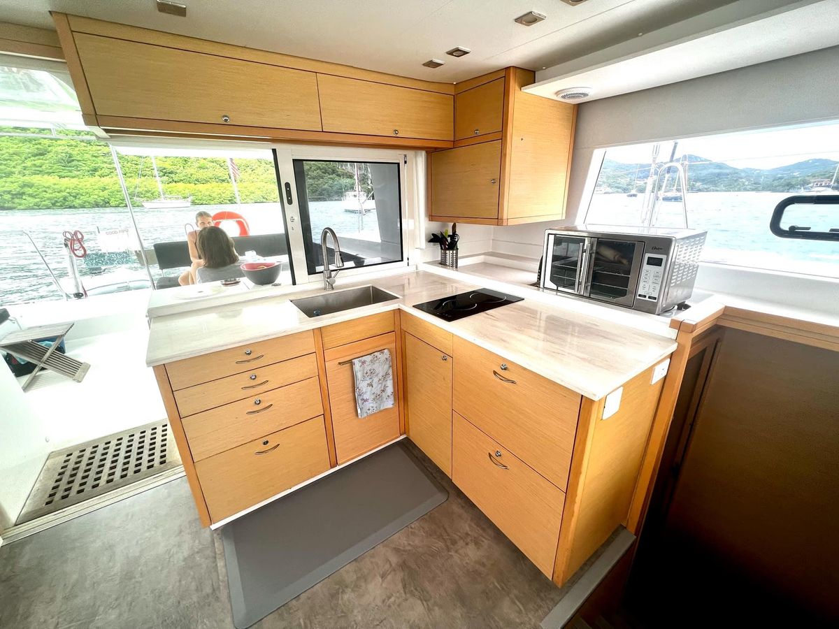 2015 Lagoon 45 