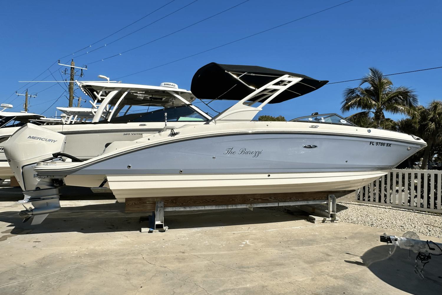 2021 Sea Ray 270 SDX OB Runabout for sale - YachtWorld