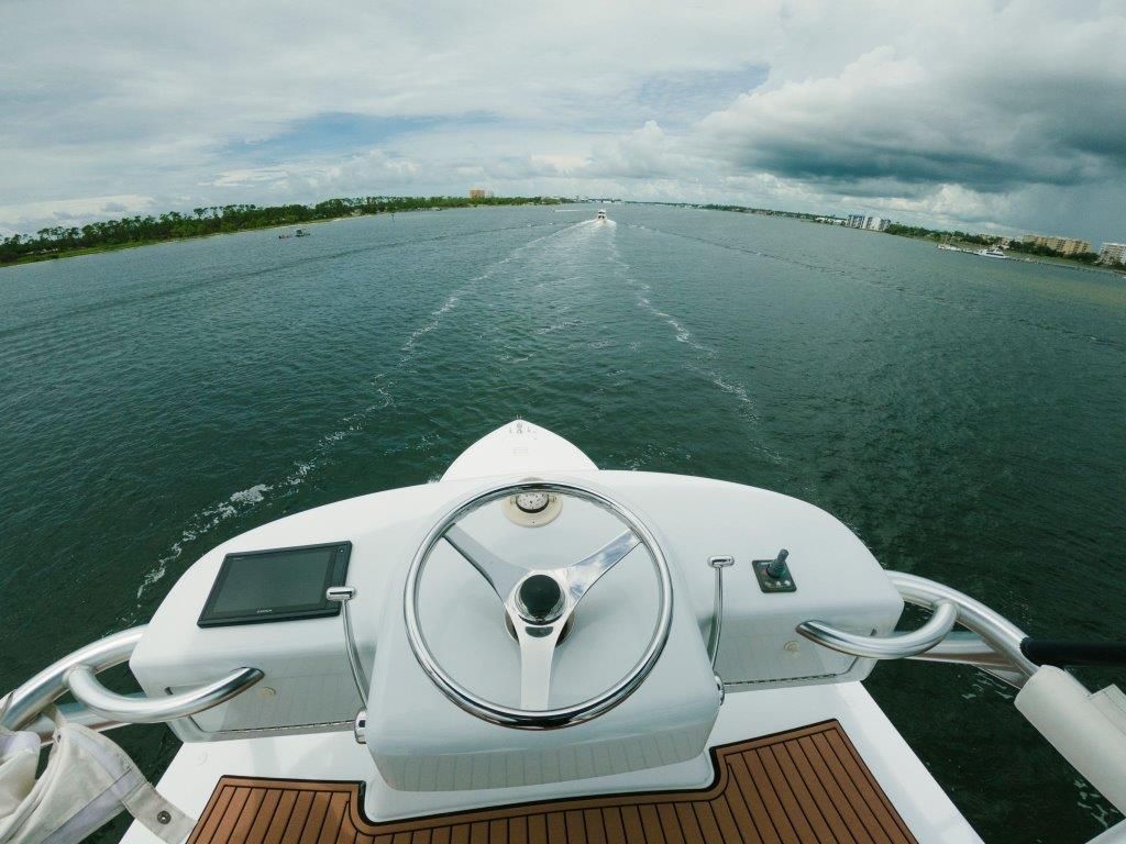 2007 Viking 64 