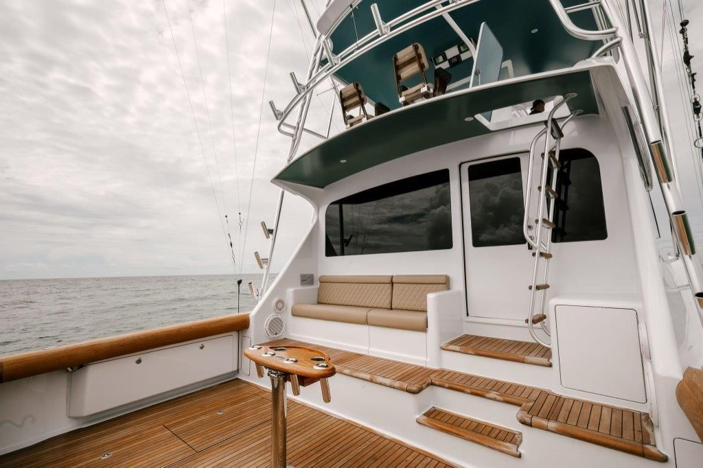 2007 Viking 64 