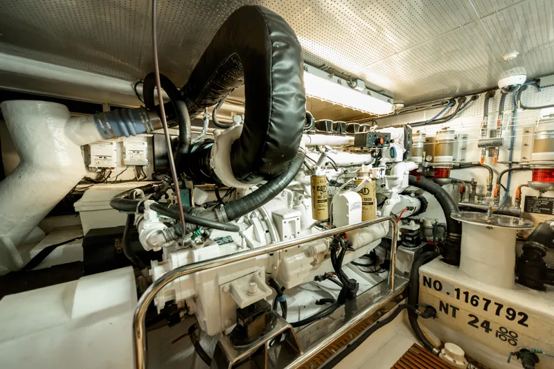 No Time Yacht Photos Pics 