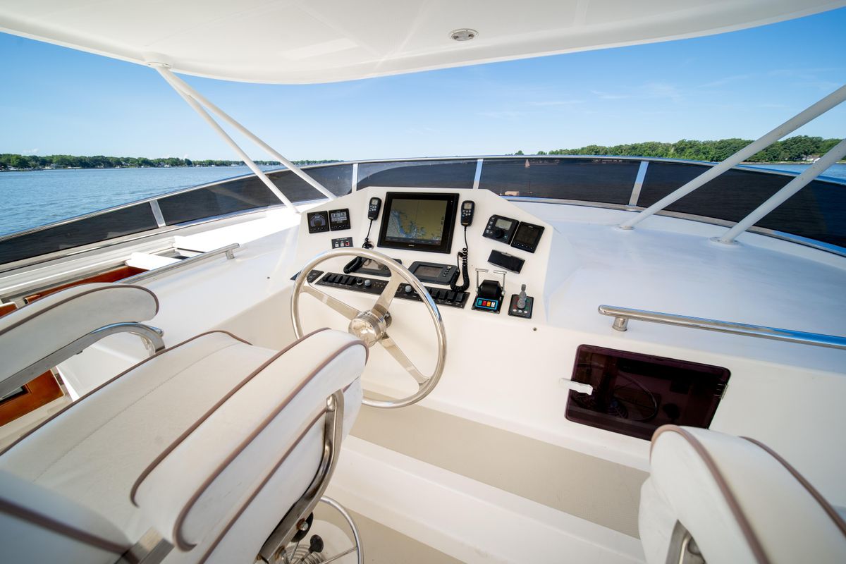 2003 Marlow 65 