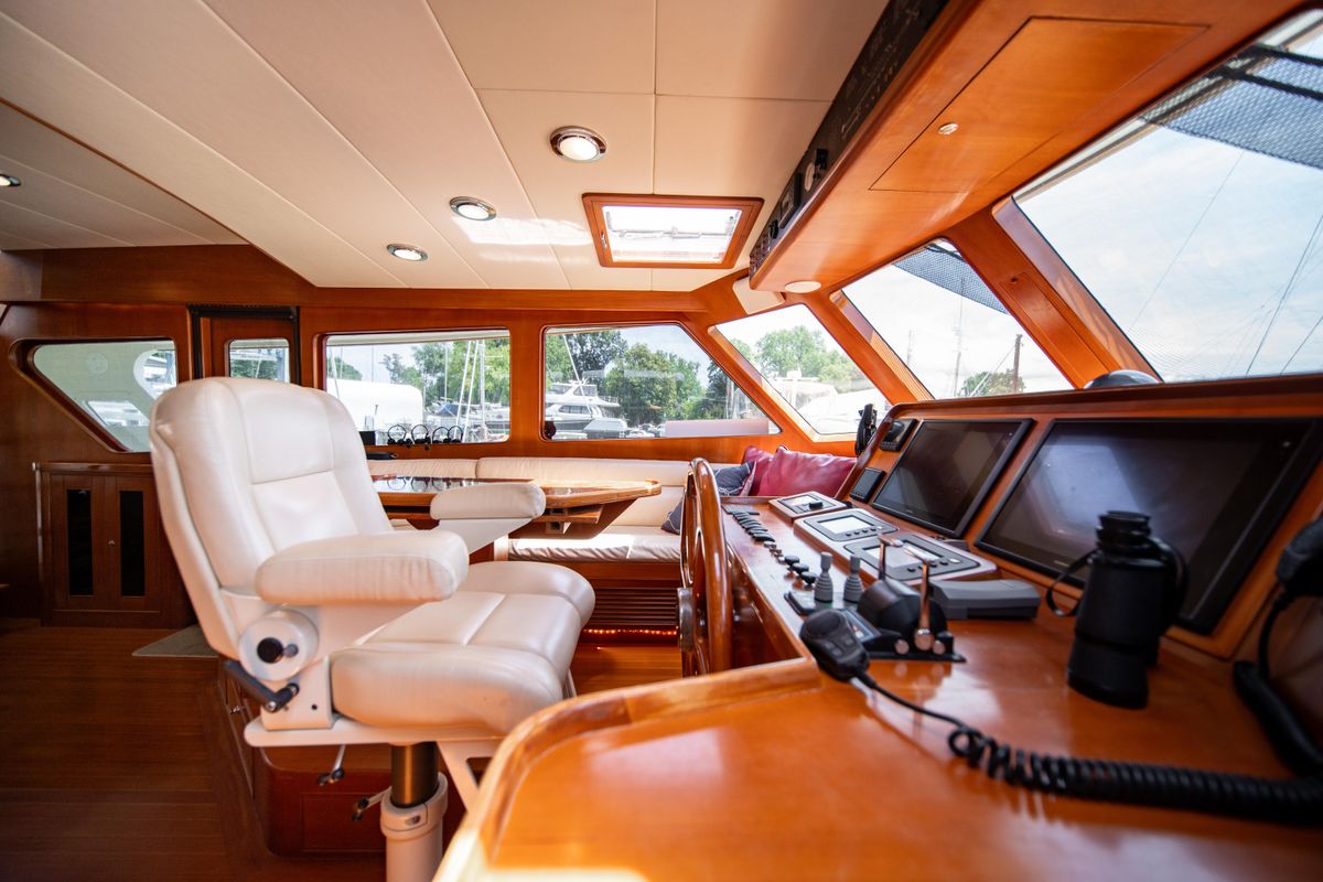 2003 Marlow 65 