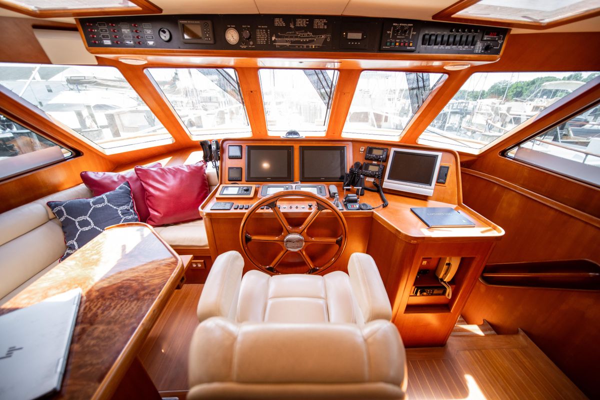 2003 Marlow 65 