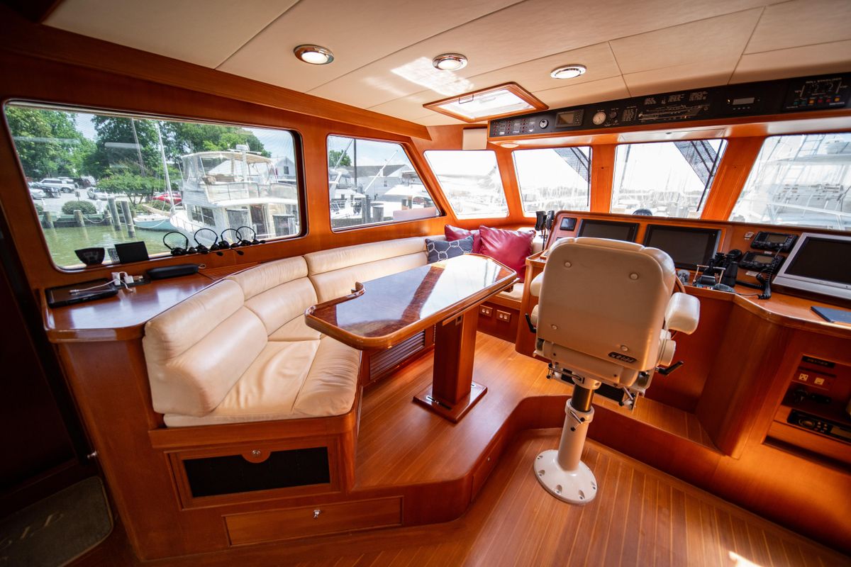 2003 Marlow 65 