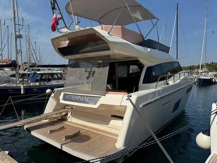Eternal Blue Yacht Photos Pics 