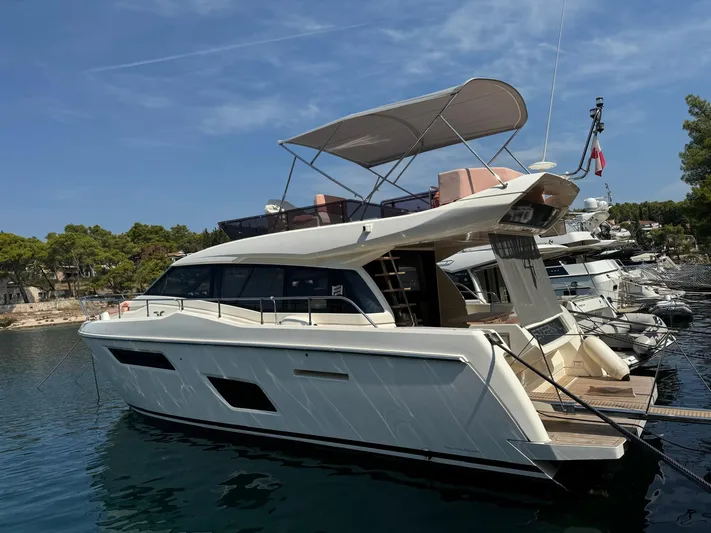 Eternal Blue Yacht Photos Pics 