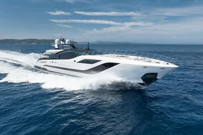 Mangusta 165 REV