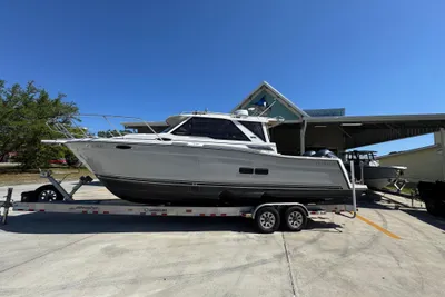 Cutwater C-288 Coupe