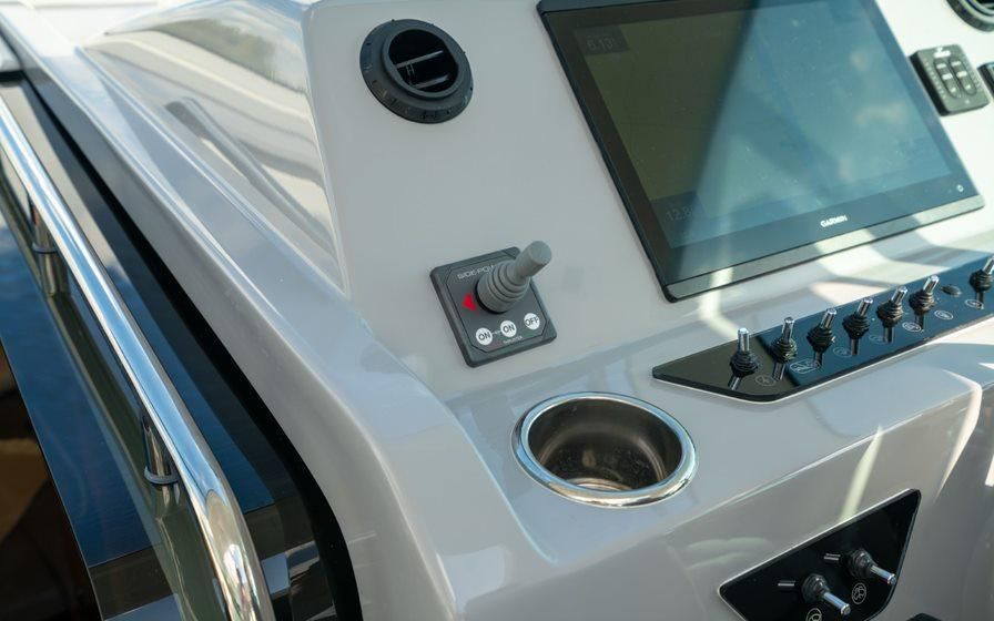 2024 Beneteau Gran Turismo 32 Outboard