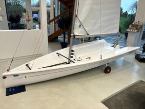 2022 Beneteau First 14