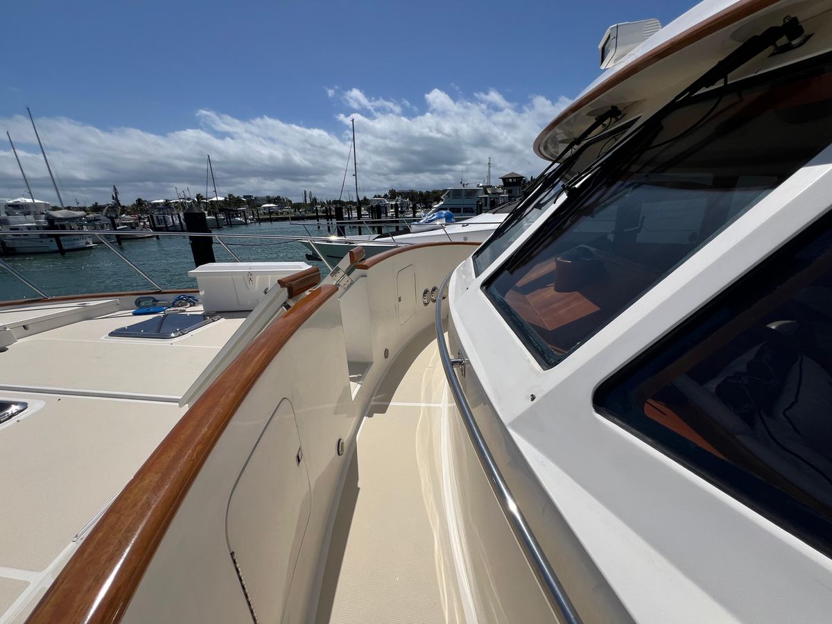 2003 Marlow 65 