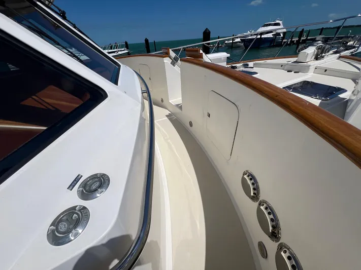 No Time Yacht Photos Pics 