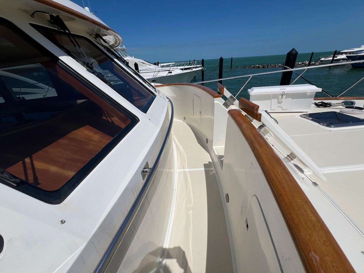 2003 Marlow 65 