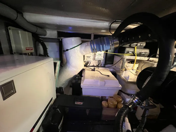 No Time Yacht Photos Pics 