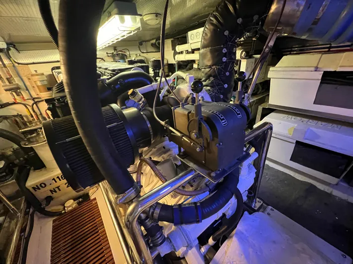 No Time Yacht Photos Pics 