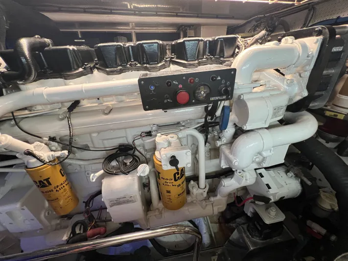 No Time Yacht Photos Pics 