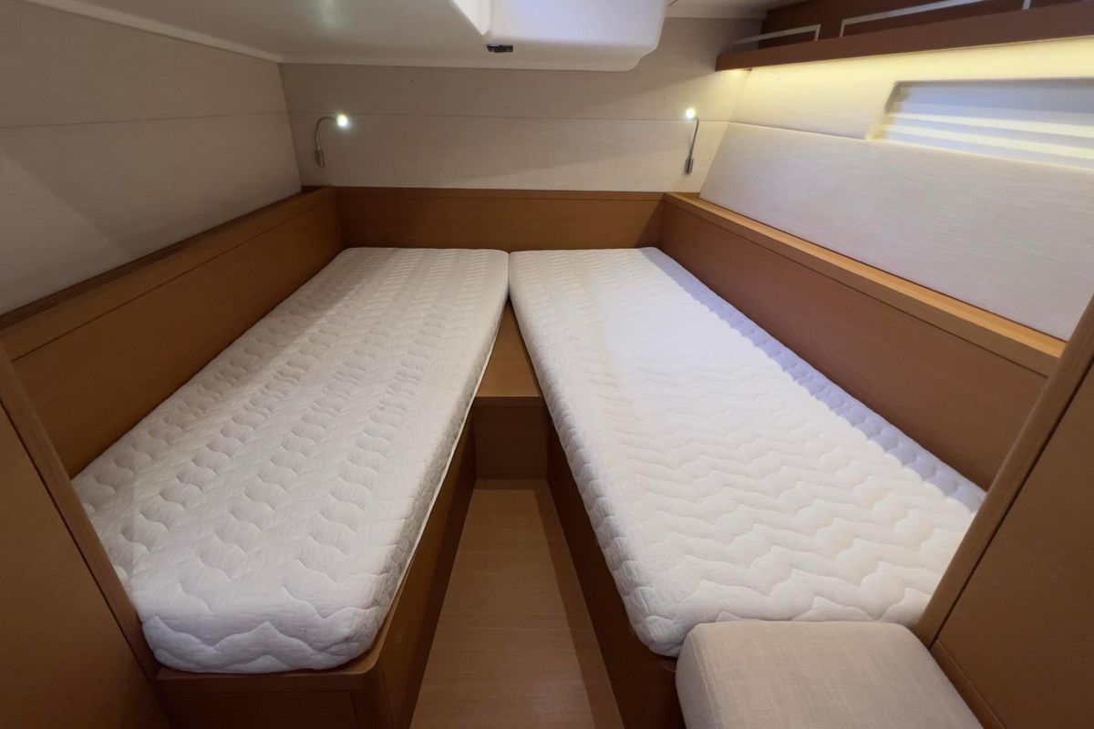 2017 Grand Soleil 55